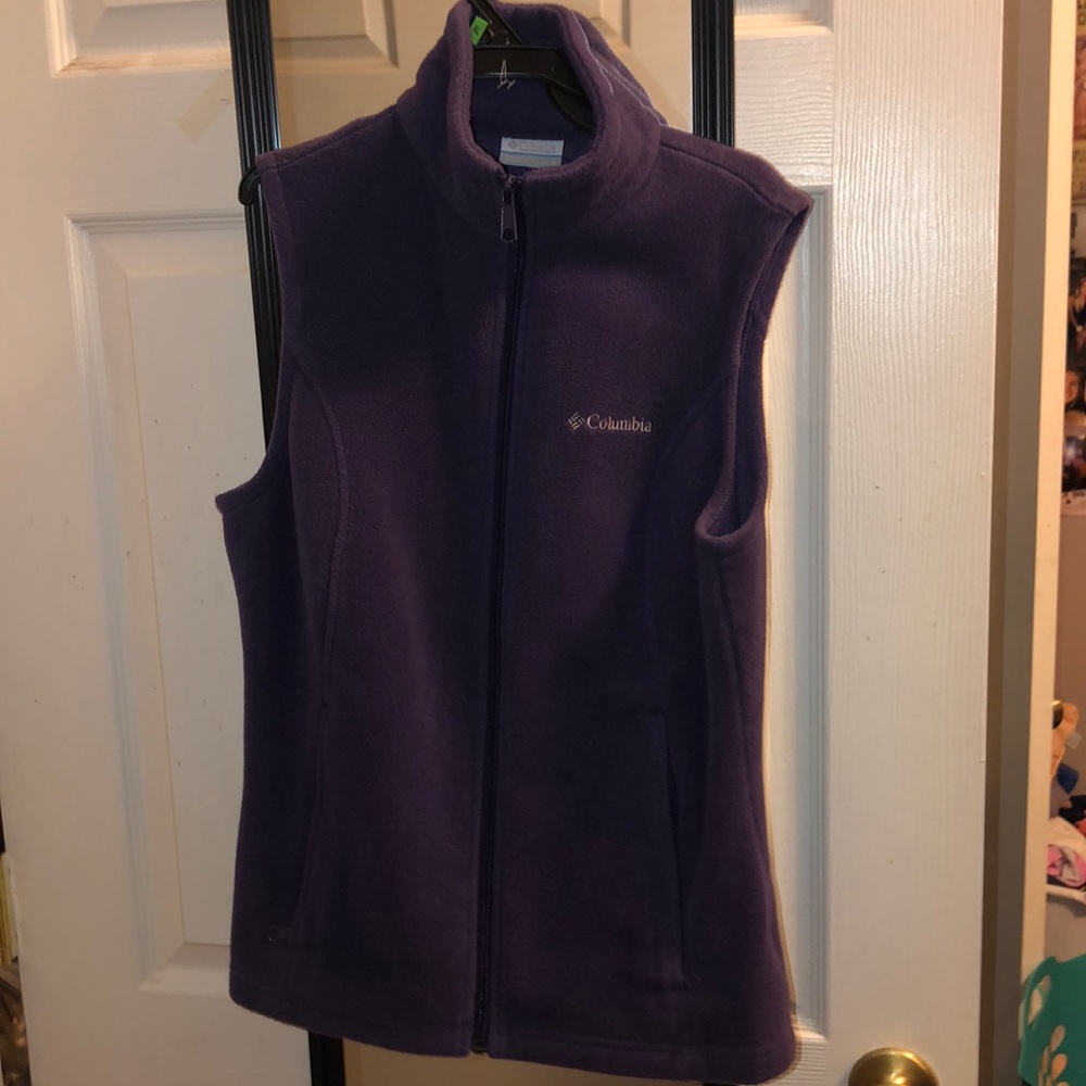 Columbia vest